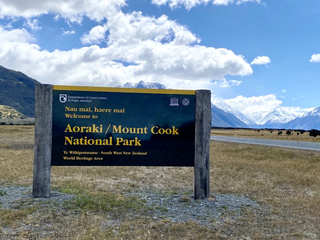 sign in aoraki/mt cook national park