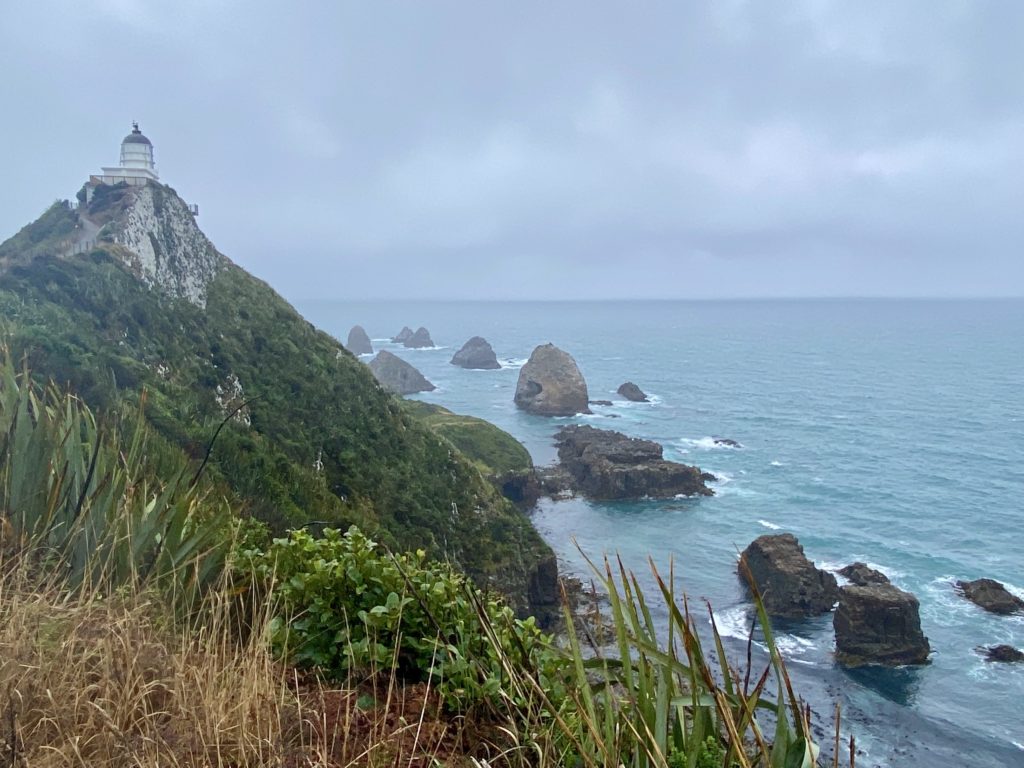Catlins road trip itinerary: Nugget Point lighthouse and ocean
