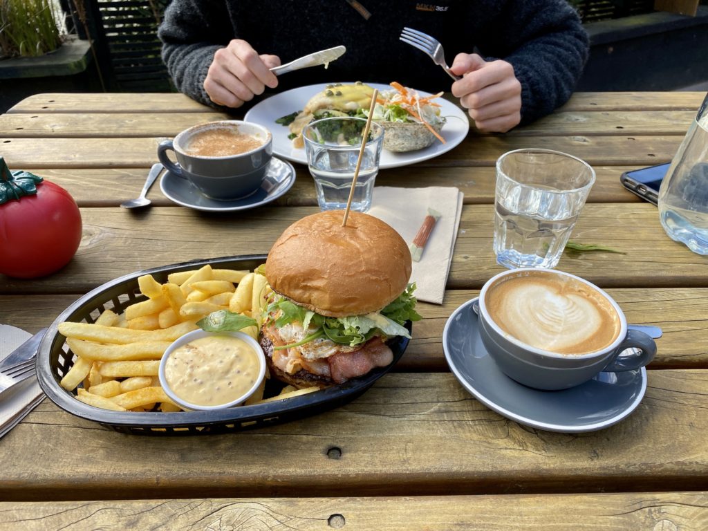 Catlins road trip itinerary: best cheeseburger at Whistling Frog campground