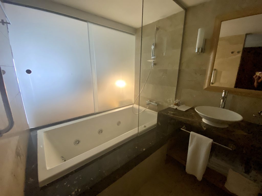 Grand Palladium Punta Cana bathroom with soaking tub