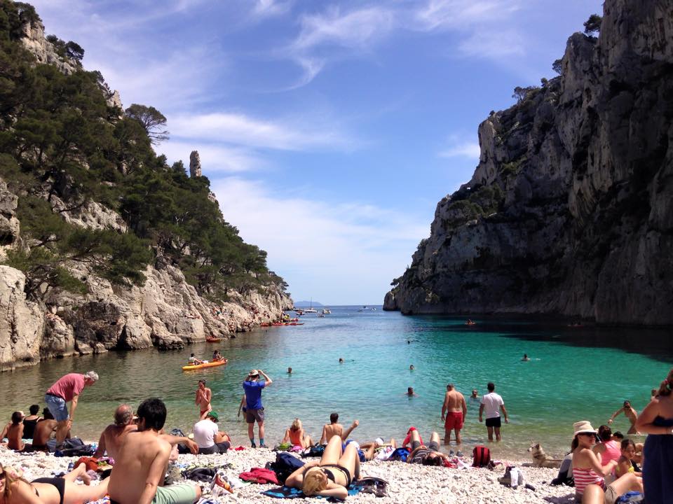 Things to do in Aix-en-Provence: beach at les Calanques de Cassis