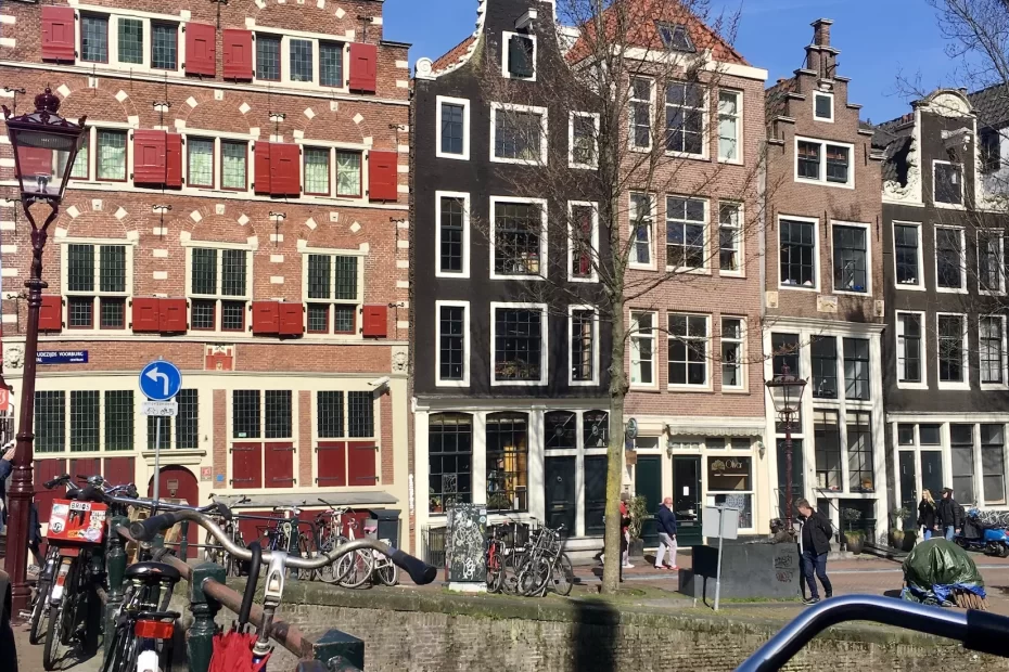 One day in Amsterdam: How to spend 24 hours in Amsterdam