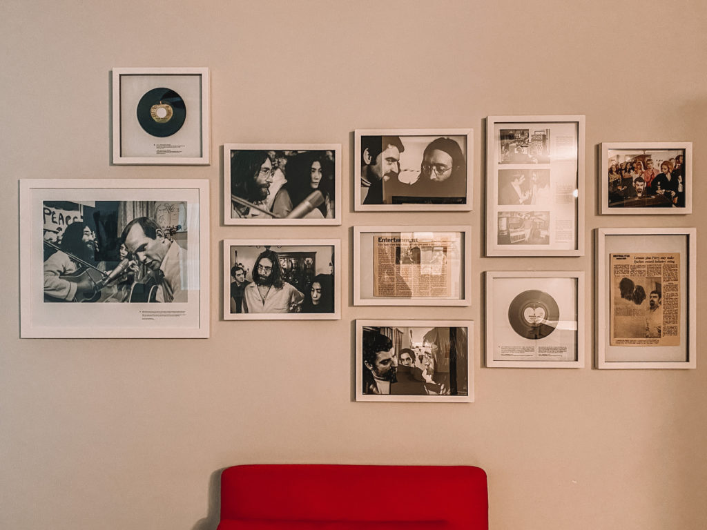 Hotel Uville Montreal: photographs of John Lennon & Yoko Ono from the 1960s and 1970s