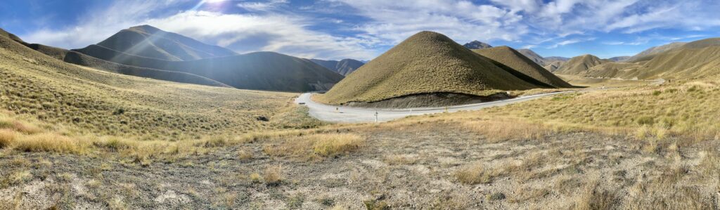 Christchurch to Queenstown road trip itinerary: Lindis Pass, South Island, New Zealand