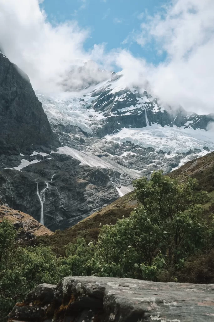 Best day hikes South Island New Zealand: Rob Roy Glacier Track, Wanaka, Otago