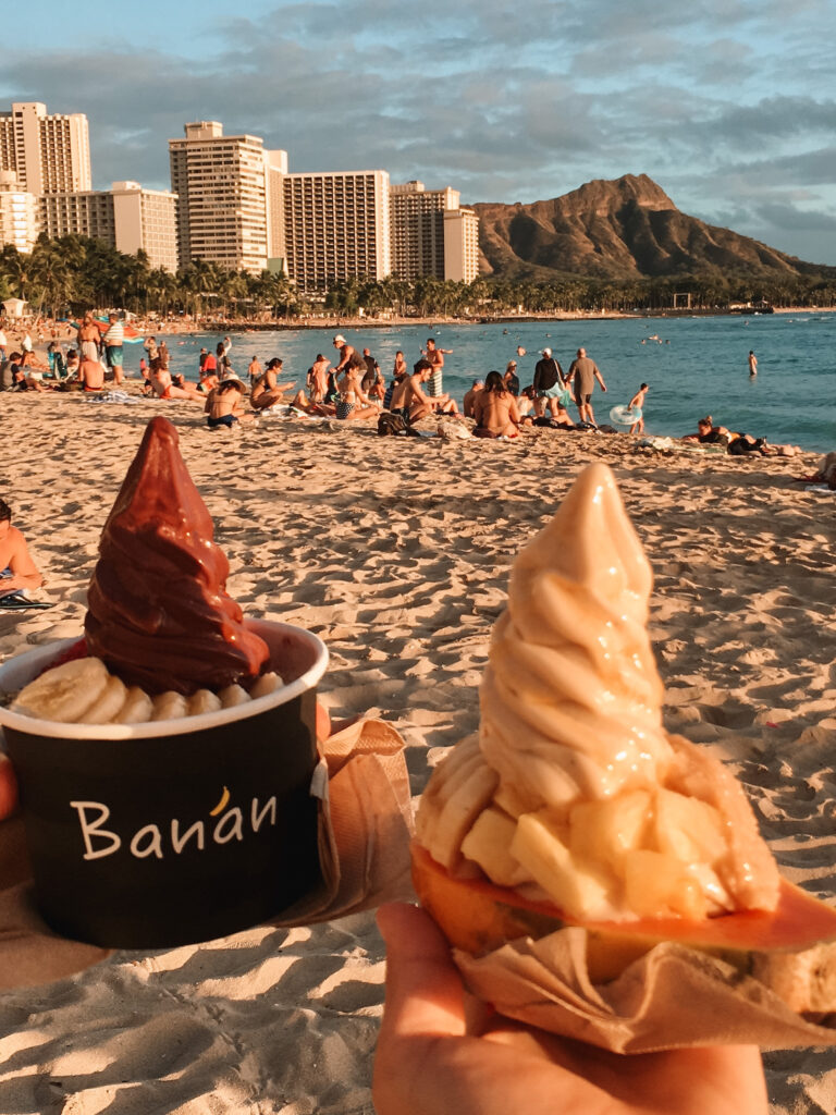 Banan Beach Shack, Honolulu, Hawaii