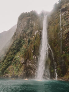 Milford Sound vs Doubtful Sound